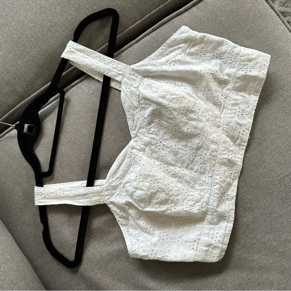 Aerie Cropped Floral Detail Top​​​ - Picture 2 of 5